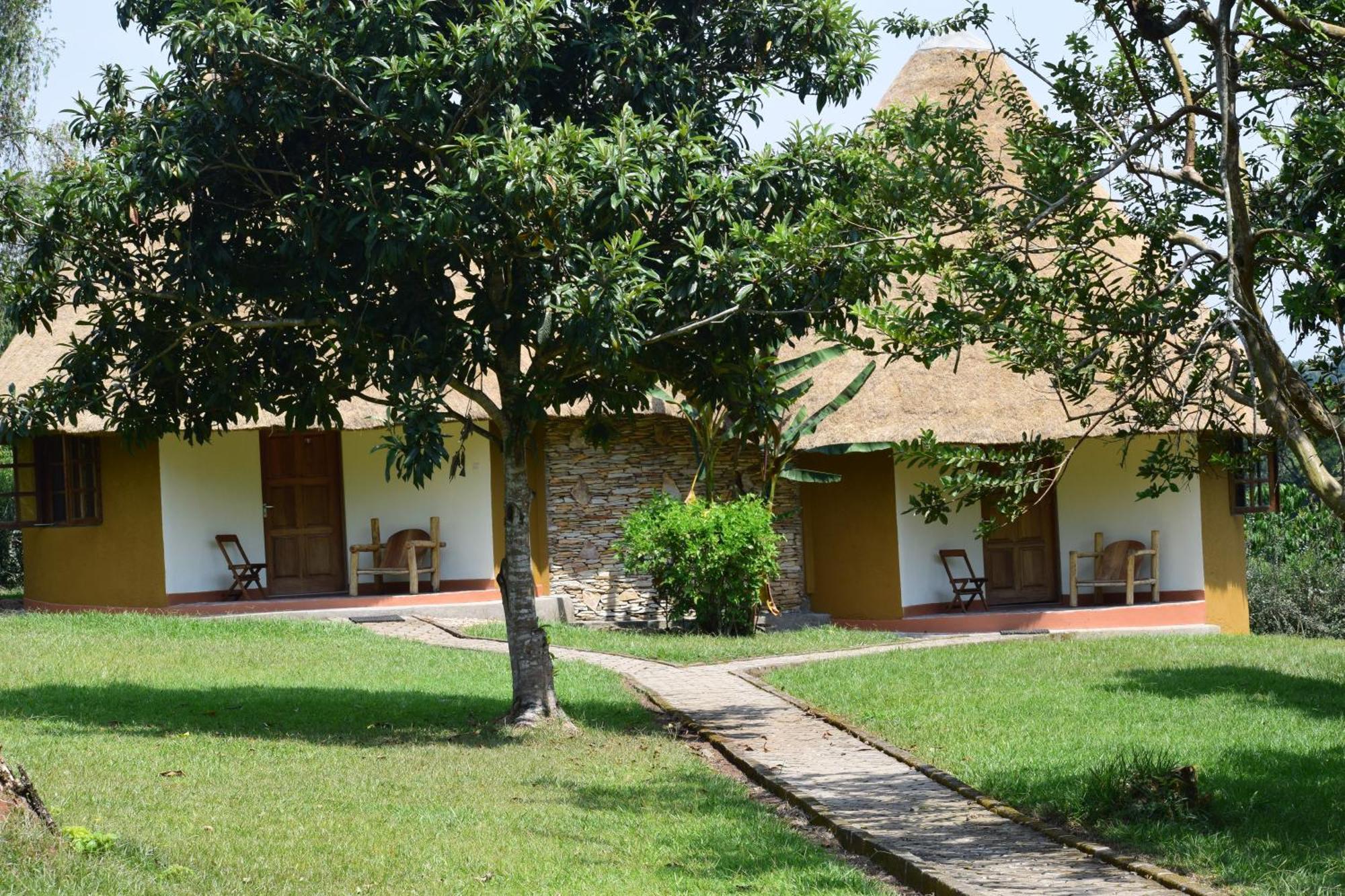 Kibale Guest Cottages Fort Portal Eksteriør billede