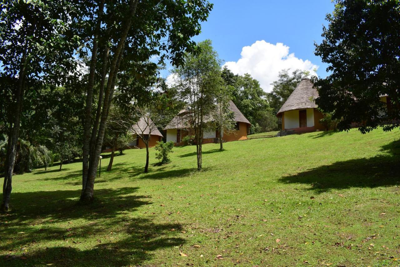 Kibale Guest Cottages Fort Portal Eksteriør billede