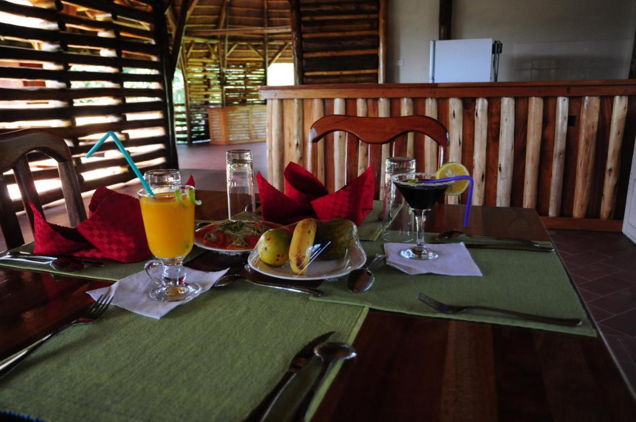 Kibale Guest Cottages Fort Portal Eksteriør billede